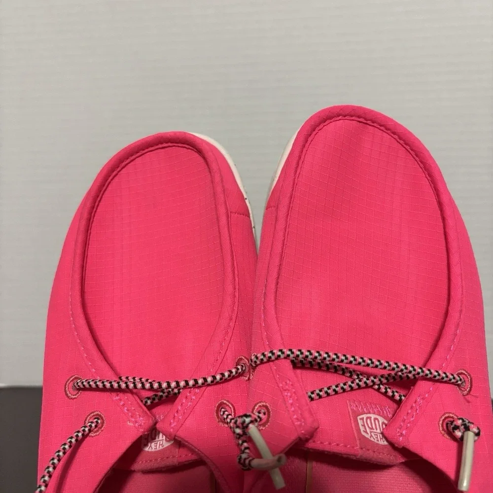 Hey Dude Women's Wendy Slip Mono Electric Pink, Size 7